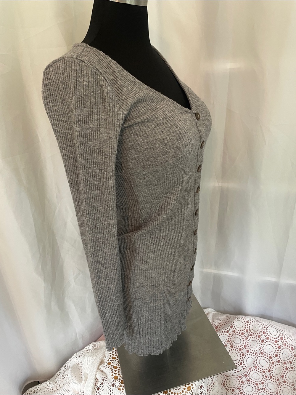 Forever 21 Gray Ribbed Button-Front Long Sleeve Dress Size M PTP 17, L 32 - Picture 3 of 4